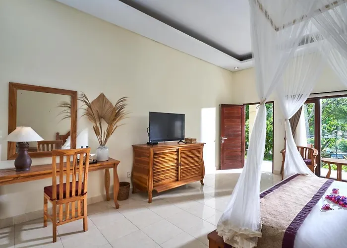 Hotel Padma Kumala